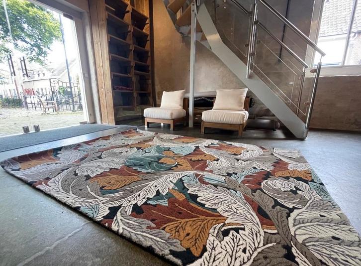 Brink en Campman Morris & Co acanthus tapijt splinternieuw, Huis en Inrichting, Stoffering | Tapijten en Kleden, Nieuw, 200 cm of meer