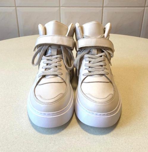 Nieuw Shoeby leer beige hoge veterschoenen maat 38, Kleding | Dames, Schoenen, Nieuw, Schoenen met lage hakken, Beige, Ophalen of Verzenden