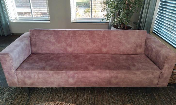 Bert Plantagie Odin Bank 2.35 m-  Velvet stof Adore pale 200, Huis en Inrichting, Banken | Bankstellen, Zo goed als nieuw, Rechte bank