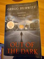 Out of the dark - Gregg Hurwitz, Boeken, Ophalen