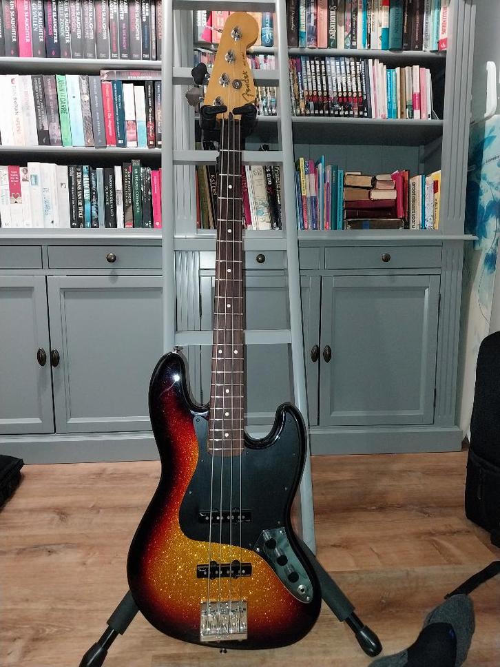 Fender Jazz Basgitaar, Muziek en Instrumenten, Snaarinstrumenten | Gitaren | Bas, Zo goed als nieuw, Elektrisch, Ophalen