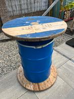 Stoere statafel van olievat en kabelhaspel, Ophalen, Gebruikt, Rond, Hout