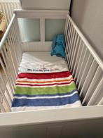 Te Koop:  kinderbedje/Ledikant en commode, Ophalen, Gebruikt, Jongetje of Meisje