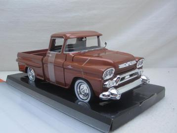 GMC Blue Chip 100 Wideside Pickup 1958 1:24 MotorMax beschikbaar voor biedingen