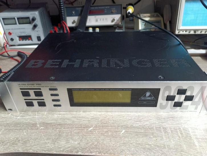 Behringer Ultra-Dyne Compressor/Limiter/Ultramizer, Muziek en Instrumenten, Synthesizers, Gebruikt, Overige aantallen, Overige merken