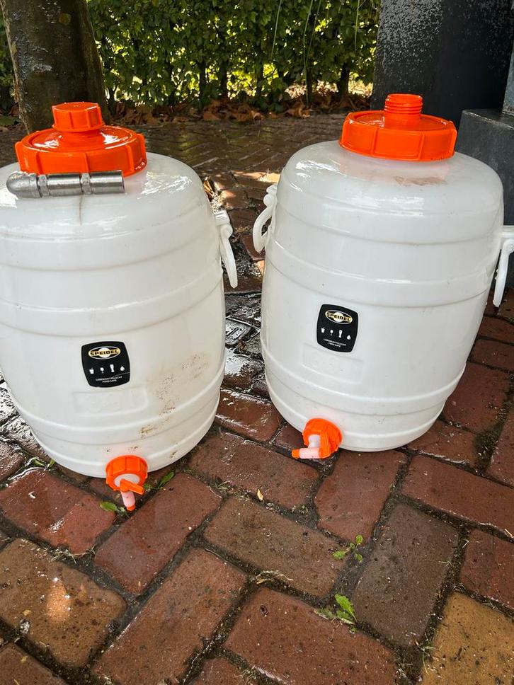 Bierbrouwset Compleet-Ketels, Gistingsvaten, Gasflessen etc., Tuin en Terras, Gasbarbecues, Gebruikt, Ophalen