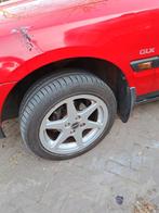 Mazda 323 1.8 I F GLX 16V U9 1994 Rood, Auto's, Mazda, Voorwielaandrijving, 1025 kg, 4 cilinders, Origineel Nederlands