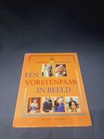 Een vorstenpaar in beeld – Boek over Juliana en Bernhard, Ophalen of Verzenden, Zo goed als nieuw, Nederland, Tijdschrift of Boek