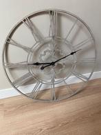 Klok Riverdale, Huis en Inrichting, Ophalen, Zo goed als nieuw