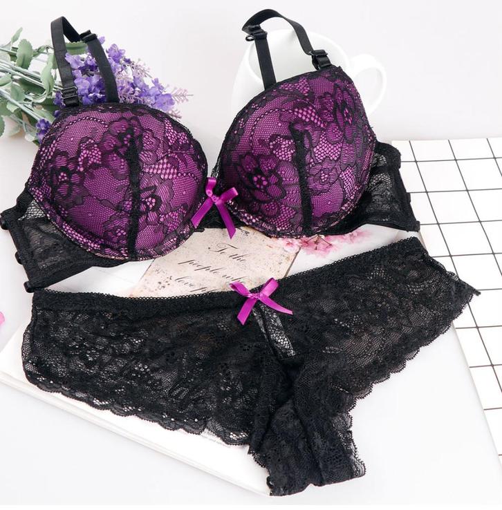 Zwart paarse BH en slip (sexy lingerie setje kanten cup A B), Kleding | Dames, Ondergoed en Lingerie, Setje, Verzenden