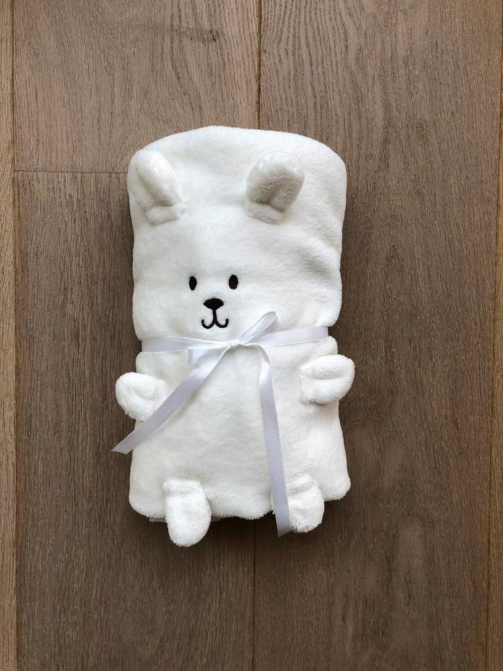 witte fleecedeken beer 90x80 cm, Kinderen en Baby's, Dekens, Slaapzakjes en Inbakerproducten, Zo goed als nieuw, Deken, 85 tot 100 cm