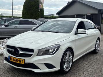Mercedes CLA-klasse Shooting Brake CLA 180 Wit Xenon Benzine beschikbaar voor biedingen