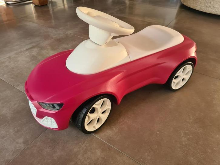 Audi junior quattro loopauto, roze, Kinderen en Baby's, Speelgoed | Speelgoedvoertuigen, Nieuw, Ophalen of Verzenden