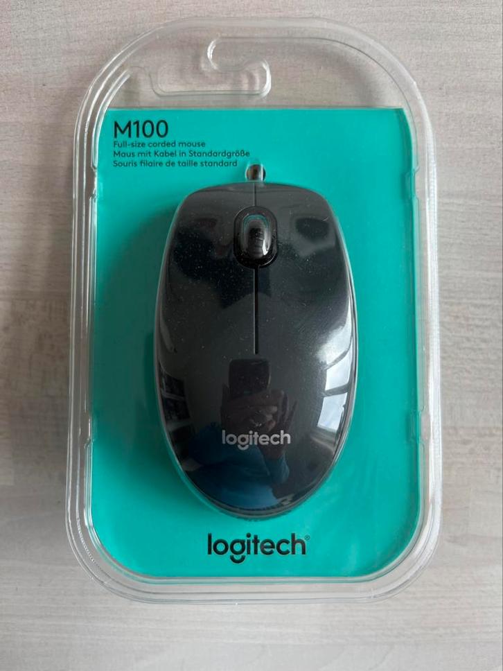 Nieuw! Logitech M100 corded mouse, Computers en Software, Muizen, Zo goed als nieuw, Ophalen of Verzenden