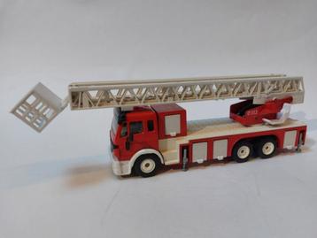 Mercedes Benz ladderwagen 112 SIKU 3433 mooie staat 1 op 55 beschikbaar voor biedingen