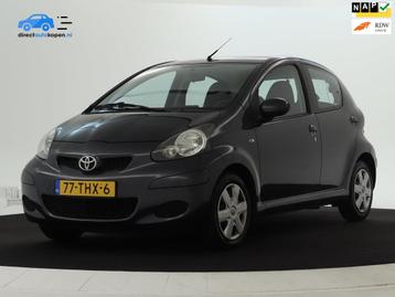 Toyota Aygo 1.0-12V Comfort Navigator AIRCO | CarPlay | Came beschikbaar voor biedingen