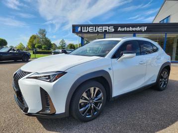Lexus UX 250H F Sport, Schuifdak, Sportstoelen rood, Android beschikbaar voor biedingen