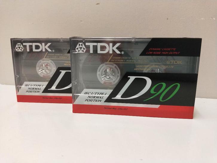 2 stuks cassettebandjes - audiocassettes - blanco - TDK D90, Cd's en Dvd's, Cassettebandjes, Nieuw in verpakking, Onbespeeld, Overige genres