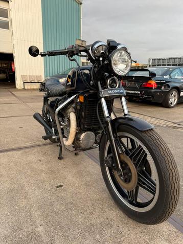 Honda CX500 Caferacer 1981 – klassieker, direct rijden! beschikbaar voor biedingen