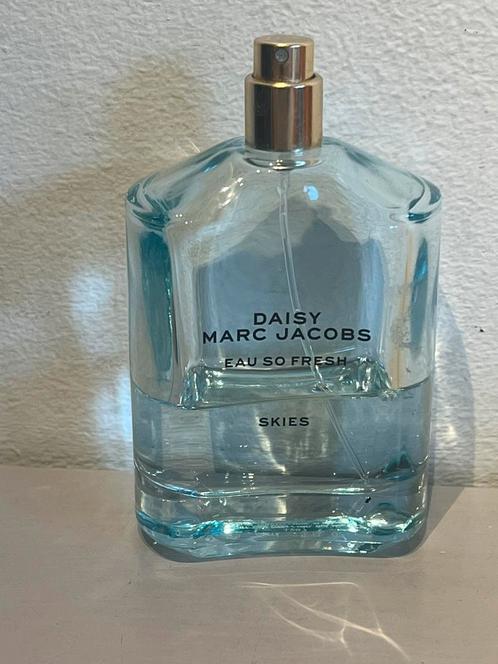 Marc Jacobs Grapefruit inhoud: 75 ml Eau de toilette spray, Sieraden, Tassen en Uiterlijk, Uiterlijk | Parfum, Zo goed als nieuw