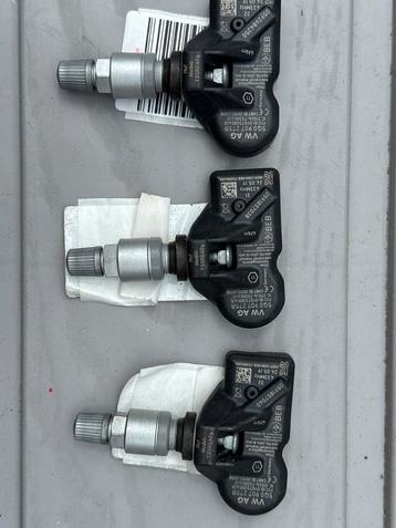 AUDI SEAT SKODA VWAG5Q0907275B TPMS Sensoren ventielen Set beschikbaar voor biedingen