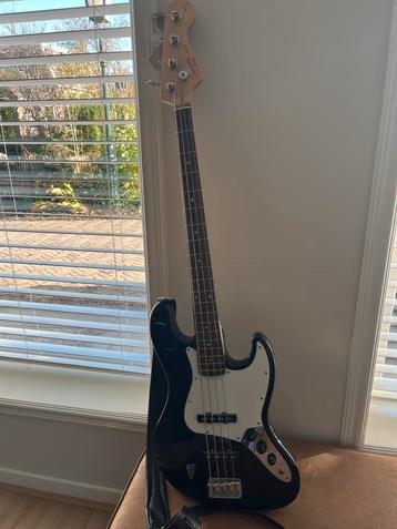 Squier Jazz Bass (Fender) beschikbaar voor biedingen