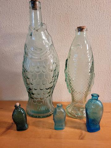 5 Vintage Vis Karaffen/Flessen beschikbaar voor biedingen