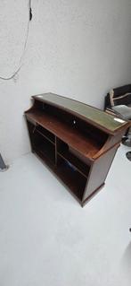Klassieke kast met glazen blad, Huis en Inrichting, Ophalen, Met plank(en), Gebruikt, Glas