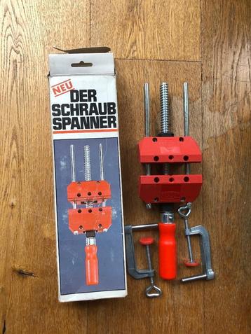 Tafelklem van Bessey beschikbaar voor biedingen