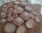 Societe ceramique victoria rood compleet., Huis en Inrichting, Keuken | Servies, Ophalen of Verzenden, Zo goed als nieuw
