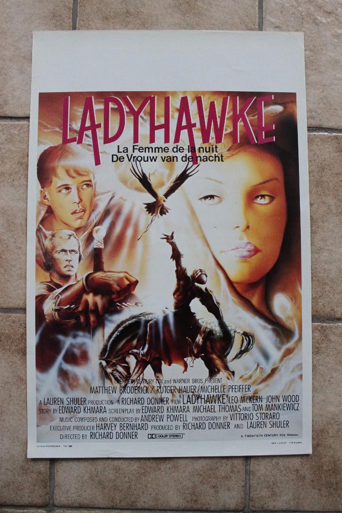 filmaffiche Rutger Hauer Ladyhawke 1985 filmposter, Verzamelen, Posters, Zo goed als nieuw, Film en Tv, A1 t/m A3, Rechthoekig Staand