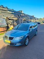 Skoda Octavia 1.2 TSI Combi 2012 Blauw, Auto's, Voorwielaandrijving, 4 cilinders, Blauw, Origineel Nederlands