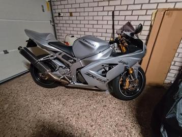 Zx6r 636 2004 kawazaki beschikbaar voor biedingen