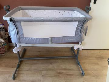 Co-sleeper beschikbaar voor biedingen