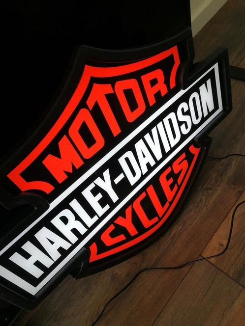 Harley lichtreclame 64x51 cm, Verzamelen, Merken en Reclamevoorwerpen, Nieuw, Lichtbak of (neon) lamp, Ophalen of Verzenden