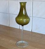 Vintage glazen vaas glas Germany olijfgroen kelk groen, Huis en Inrichting, Woonaccessoires | Vazen, Gebruikt, Overige kleuren
