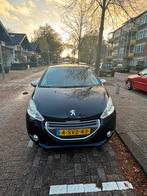 Peugeot 208 1.2 VTI 60KW/82PK 3-D 2012 Zwart, Auto's, Voorwielaandrijving, Zwart, Handgeschakeld, Particulier