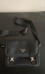 Prada tas, Sieraden, Tassen en Uiterlijk, Tassen | Schoudertassen, Verzenden, Zo goed als nieuw, Zwart