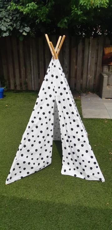 Tipi speeltent Hema beschikbaar voor biedingen