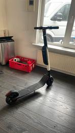 Step, Segway, Elektrische step (E-scooter), Ophalen of Verzenden, Zo goed als nieuw