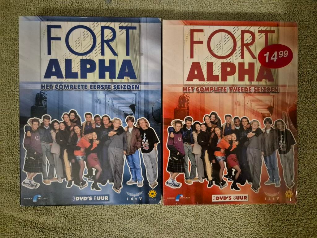 Fort Alpha Complete Seizoenen Boxset, Cd's en Dvd's, Ophalen of Verzenden, Zo goed als nieuw