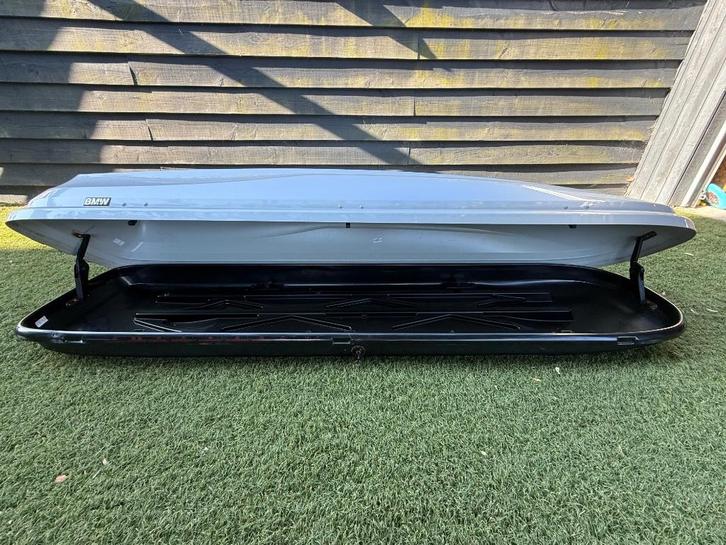 BMW dakkoffer skibox 320 liter Thule systeem, Auto diversen, Dakkoffers, Zo goed als nieuw, Ophalen