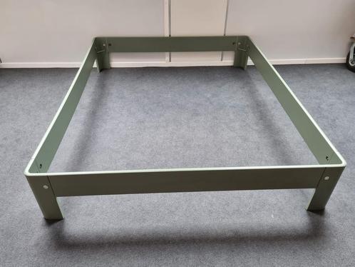 Twee persoons bed Auping Auronde 180x200 + elek k2 spiralen, Huis en Inrichting, Slaapkamer | Bedden, Zo goed als nieuw, Tweepersoons