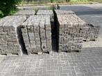 Getrommelde waaltjes grijs ca. 68 m2, Tuin en Terras, Tegels en Klinkers, Ophalen, Gebruikt, Klinkers, 10 m² of meer