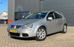 Volkswagen Golf 1.6 16V FSI 85KW 5D 2004 Grijs, Auto's, Volkswagen, Voorwielaandrijving, 4 cilinders, 620 kg, Origineel Nederlands
