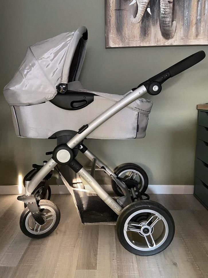 Mutsy kinderwagen met veel extra’s, Kinderen en Baby's, Kinderwagens en Combinaties, Gebruikt, Combiwagen, Mutsy, Ophalen