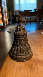Neogotische bronzen bel, Antiek en Kunst, Ophalen of Verzenden, Koper of Brons