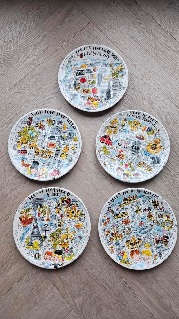 Blond borden City Paris Amsterdam Rome New York en London, Huis en Inrichting, Keuken | Servies, Zo goed als nieuw, Bord(en), Blond Amsterdam