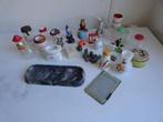 Miniatuurtjes, ouderwets en antiek en flesjes, 15 stuks, Antiek en Kunst, Ophalen of Verzenden