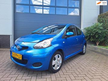 Toyota Aygo | 1.0-12V Access | Airco | Leuke km stand | beschikbaar voor biedingen